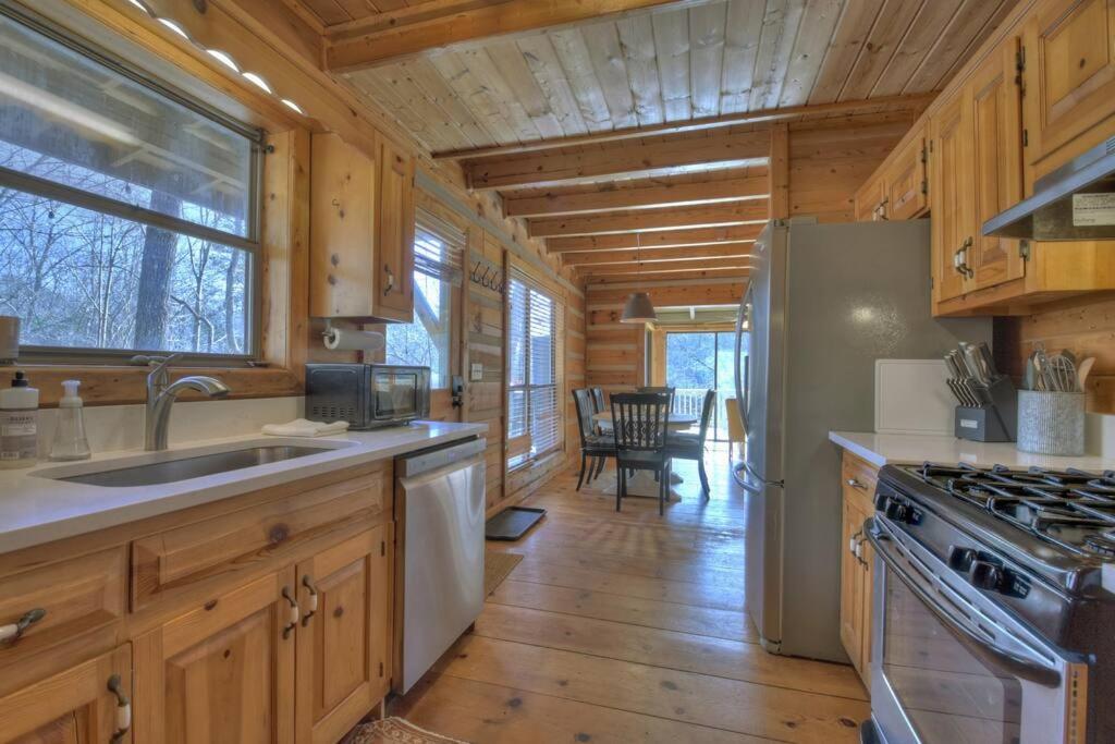 Waywish Waterfront Cabin In Blue Ridge Mountains Zewnętrze zdjęcie